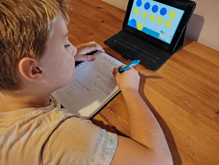 Is Your Child Struggling With Maths? Here’s How To Help!